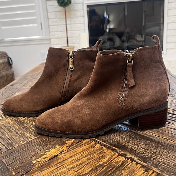 NWOT Blondo Samara Waterproof Bootie Dark Taupe - Sz 8.5 - Picture 3 of 8